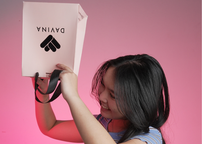 Kelengkapan Perhiasan Perak DAVINA: Pilihan Hadiah yang Tepat untuk Orang Tersayang