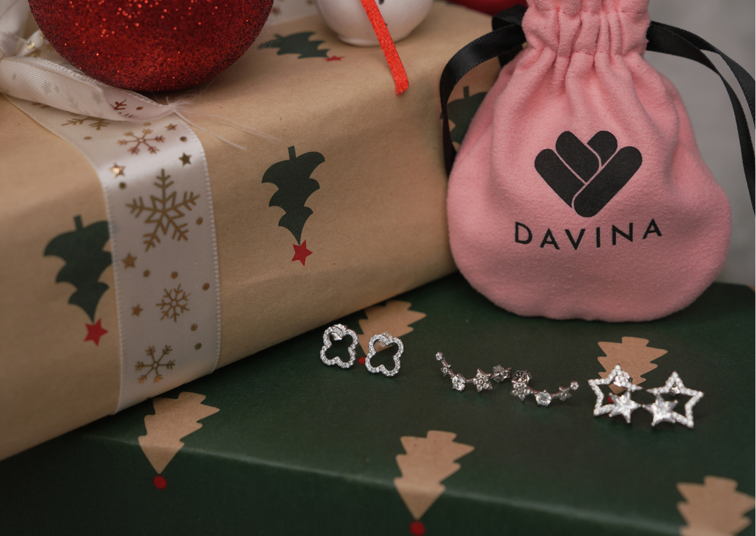 New Launching: Anting Natal Terbaru DAVINA yang Siap Bikin Kamu Berkilau