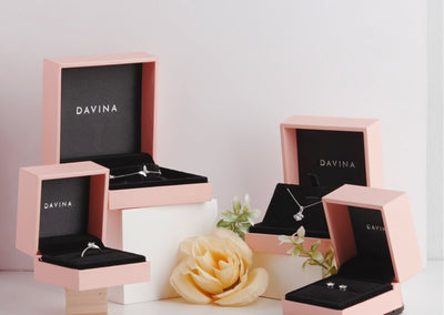 Perhiasan Seserahan Tak Harus Emas: Pilihan Elegan dari DAVINA