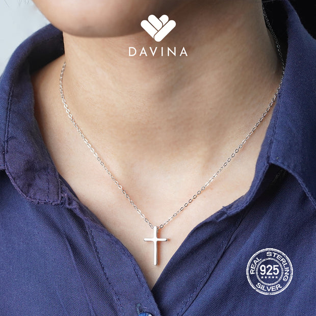 DAVINA Ladies Christ Necklace Sterling Silver 925