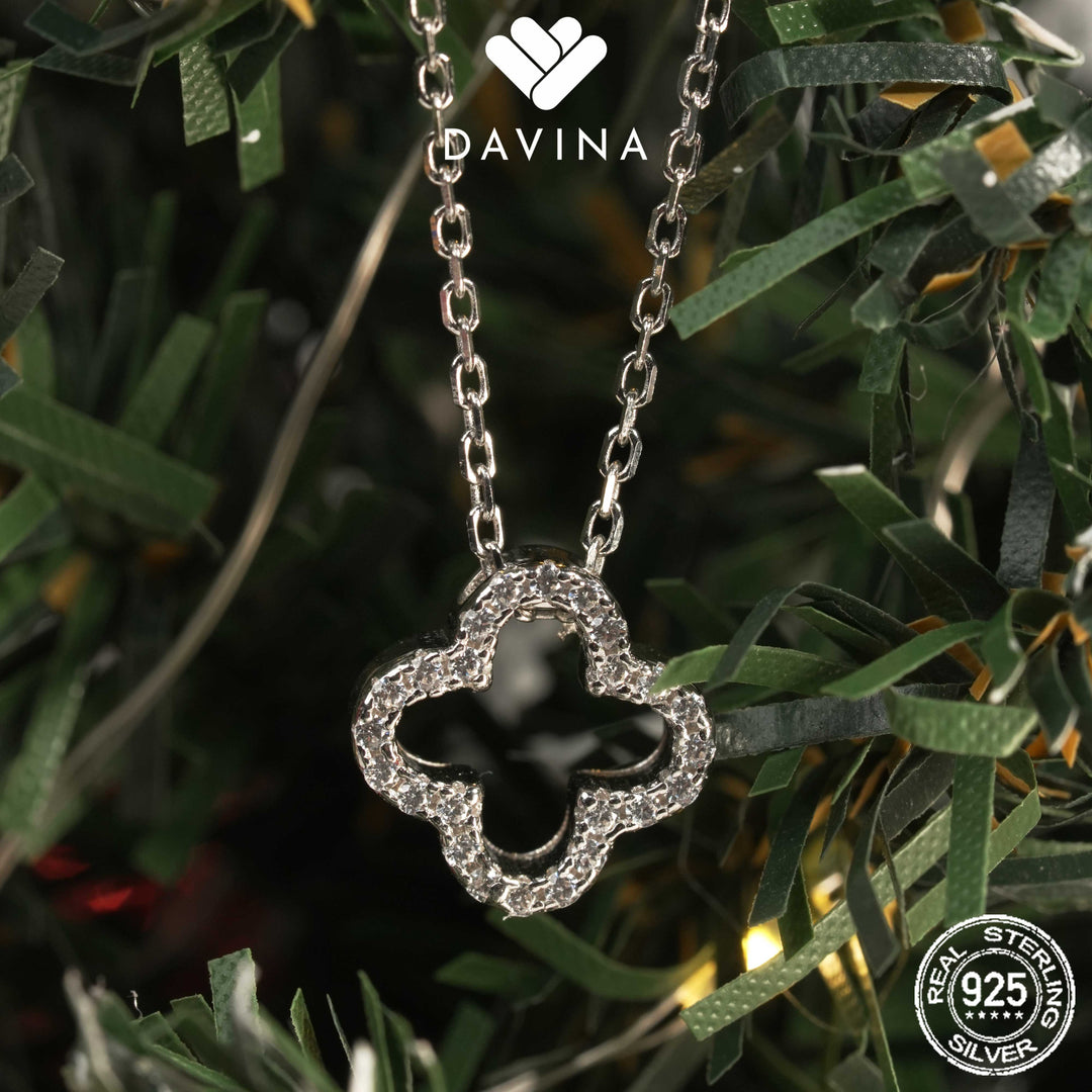 DAVINA Ladies Fleur Necklace Sterling Silver 925