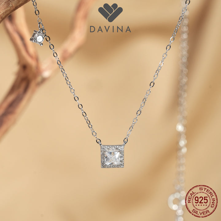 DAVINA Ladies Esme Necklace Sterling Silver