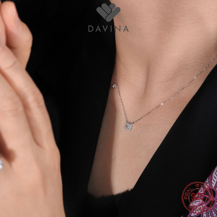 DAVINA Ladies Esme Necklace Sterling Silver
