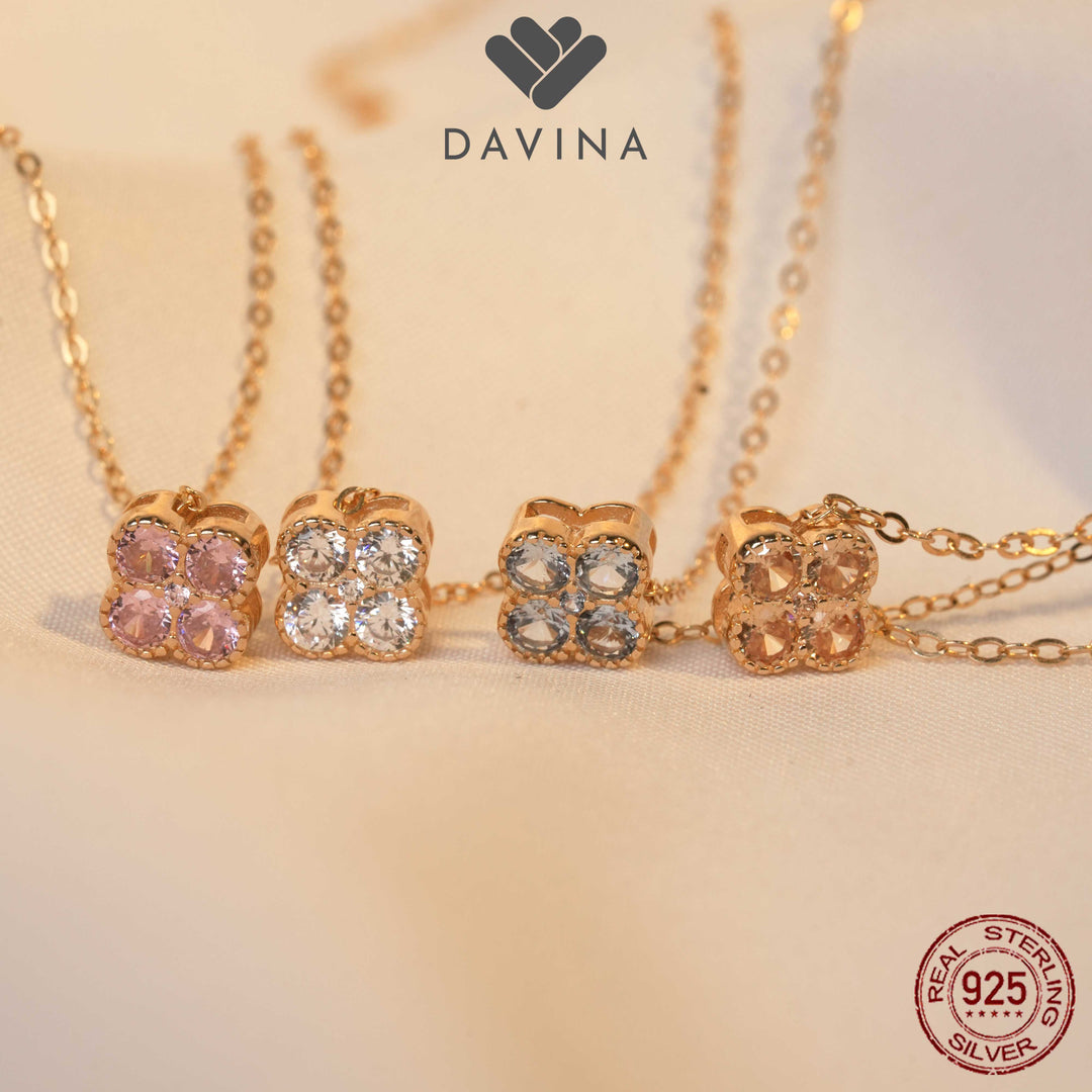 DAVINA Ladies Birthstone Necklace Gold Color Sterling Silver 925 - Kalung Clover Blue Topaz Color