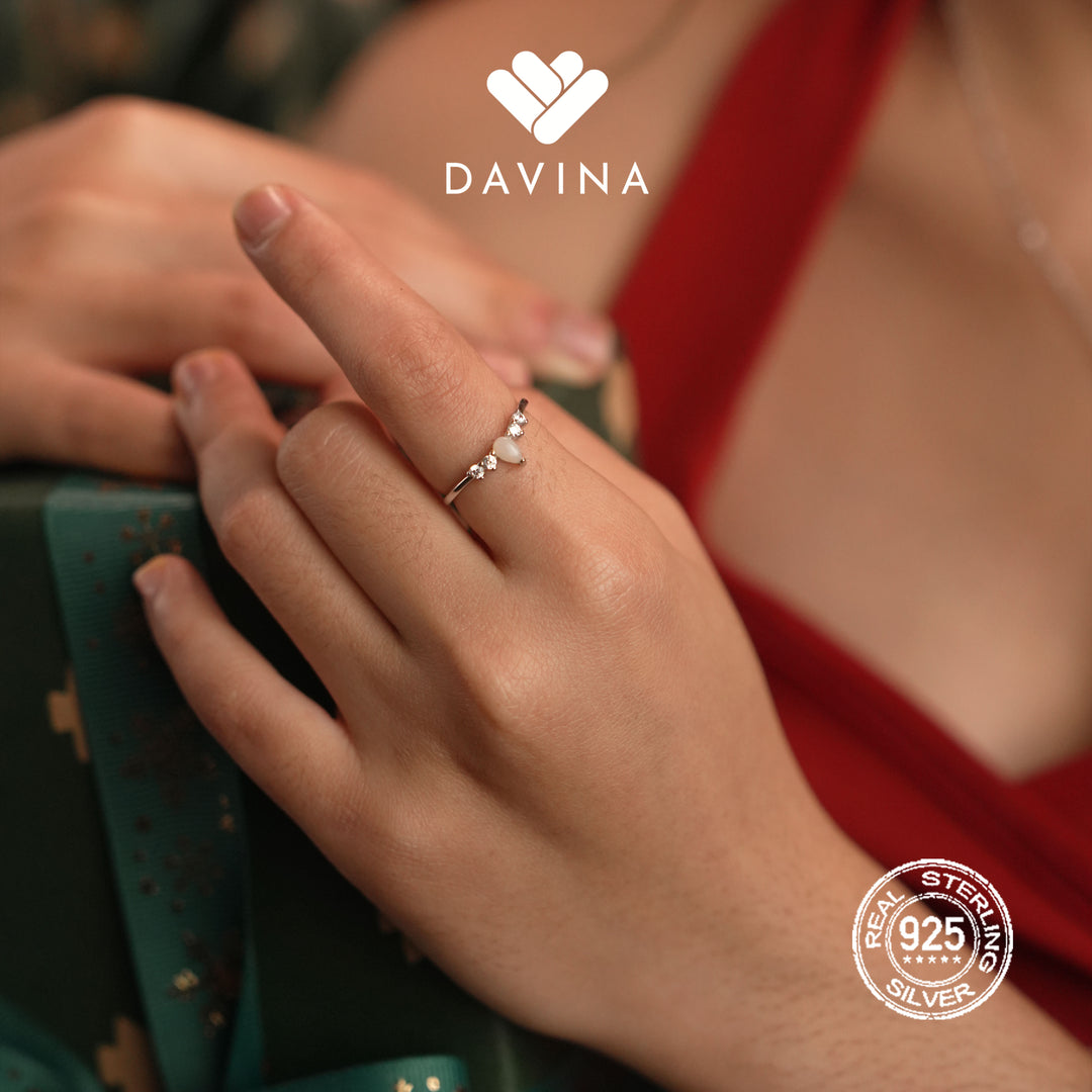 DAVINA Ladies Zoona Ring Sterling Silver 925