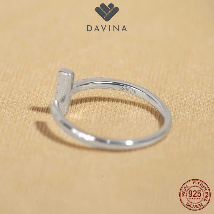 DAVINA Ladies Caith Ring Sterling Silver 925
