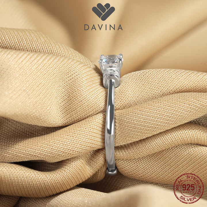 DAVINA Ladies Lyodra Ring Sterling Silver 925