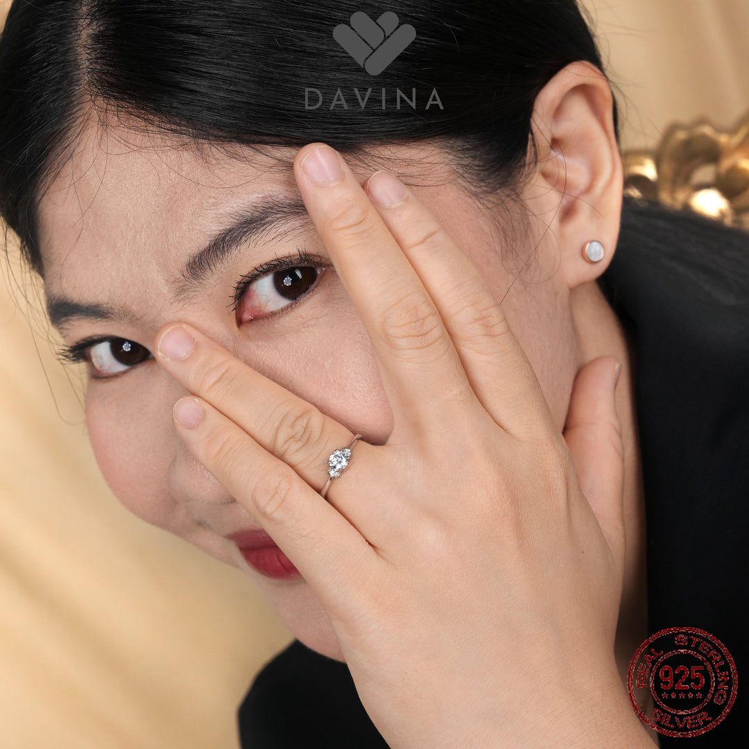 DAVINA Ladies Lyodra Ring Sterling Silver 925