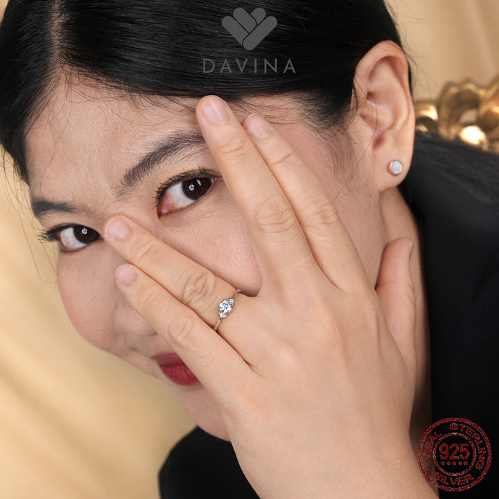 DAVINA Ladies Lyodra Ring Sterling Silver 925