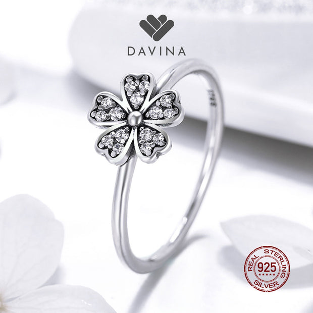 DAVINA Ladies Daisy Ring Sterling Silver 925