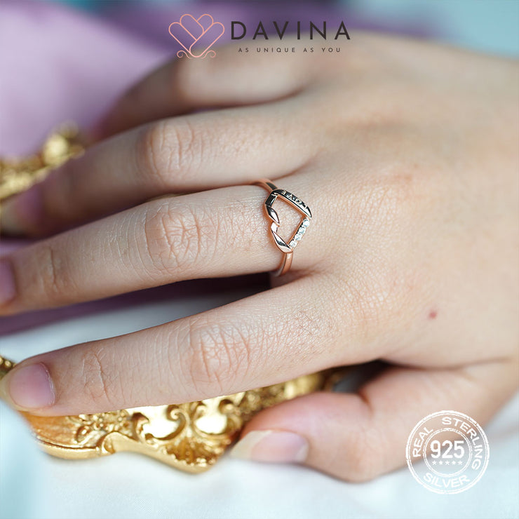 Cincin Ivelle Ring